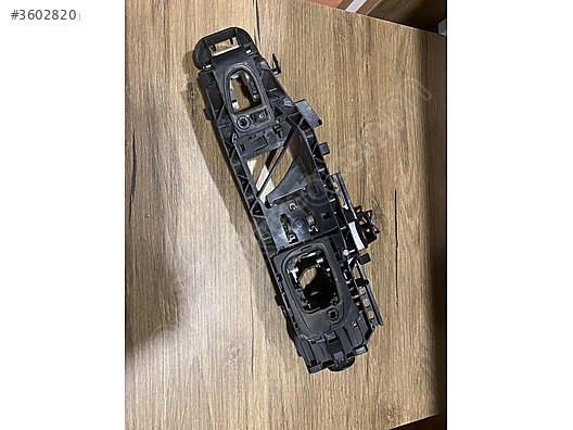 MERCEDES W213 KAPI KİLİT MEKANİZMASI
