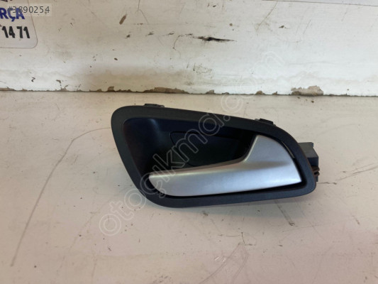 FORD COURİER SAĞ İÇ AÇMA KOLU HATASIZ MONTECAR