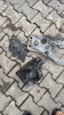 Volvo xc60 bağlantı braketi