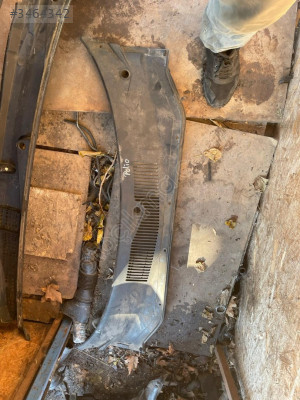 FIAT PALIO ÖN CAM İZGARASI GÜÇMANLAR