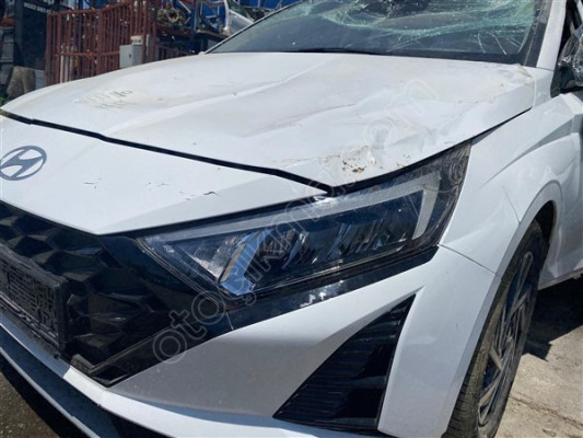 2024 Hyundai İ20 Sol Ön Far