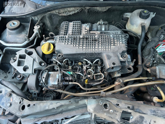 MEGANE 2 ARKADAN MARŞLI 1.5 DCI ORİJİNAL DOLU MOTOR GARANTİLİ
