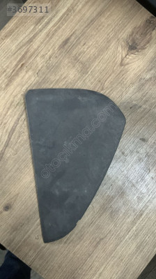 8K0857085A audi a4 a5 ön göğüs yan koruma kapağı sol