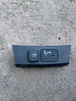 2020 fiat egea usb girişi