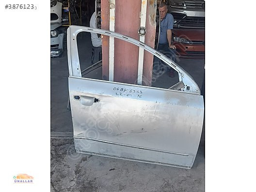 Ünallar Oto'da VW Passat B6 Sağ Ön Kapı Çıkma Parça