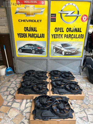 Chevrolet Captiva fan set c140 kasa 2012-2013 20874704