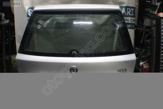 ÇIKMA SKODA FABİA BAGAJ KAPAĞI 2482