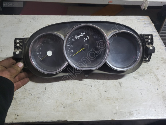 Renault clio symbol joy km saati