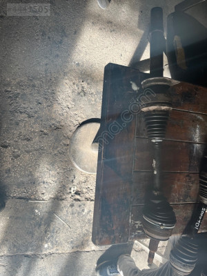 VOLKSWAGEN TRANSPORTER T5 2.5 MOTOR  SAĞ AKS