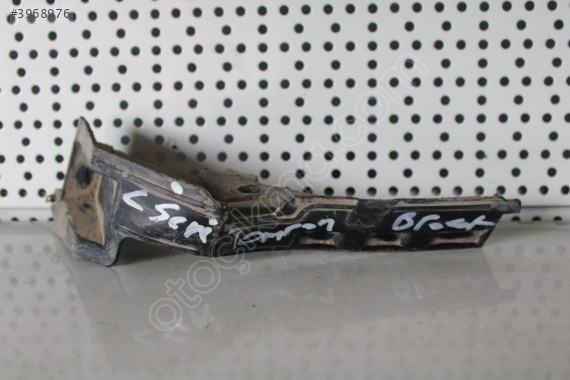 MERCEDES C SERİ  Arka Tampon Kavisli Braket Kapağı A2058852923