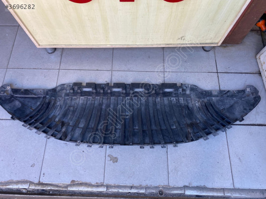 AUDI A8 ÖN TAMPON ALT SPOİLER 4H0807611 ÇAĞRI OTO MASLAK