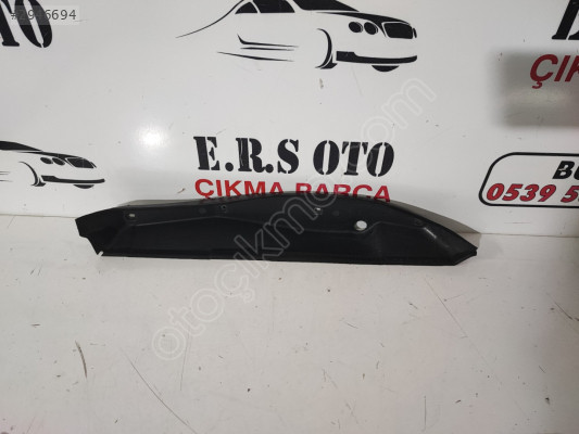 MERCEDES W204 SOL ÖN ÇAMURLUK KAPLAMA A2048890125