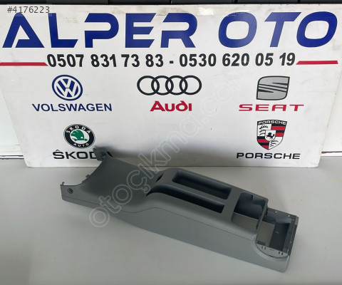 1J0863323N GOLF 4- BORA ORTA KONSOL 1998-2003