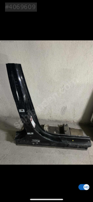 BMW E 90 SAĞ MARŞPİYEL SAÇI