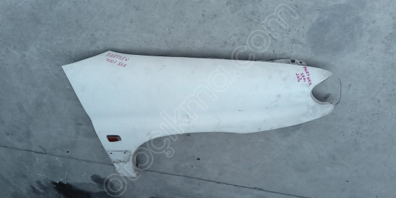 peugeot partner 2001 çıkma sağ ön çamurluk (son fiyat)