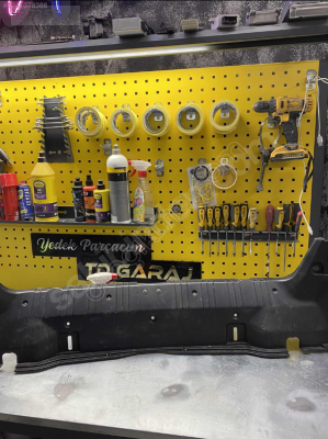 BMW E46 ARKA BAGAJ BAKALİTİ