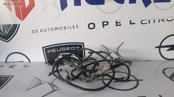 VOLVO XC90 ÖN PARK SENSÖR TESİSATI 32217290-AC  32217290