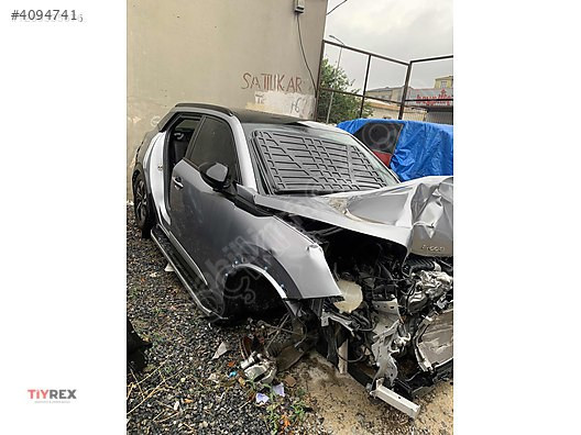 PEUGEOT 2008 SAG ÖN KAPI DOLU SÖKME HATASIZ