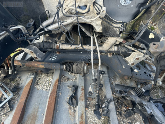 SEAT CORDOBA 05 ÖN TRAVERS ÜÇEL OTO ÇIKMA BURSA