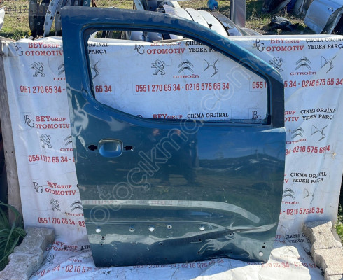 PEUGEOT RİFTER SAĞ ÖN KAPI  ORİJİNAL ÇIKMA YEDEK PARÇA