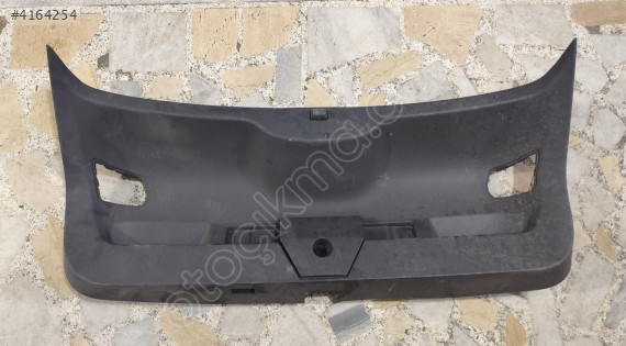 VOLKSWAGEN TROC BAGAJ KAPAĞI İÇ KAPLAMASI 2GA867605 ORİJİNAL