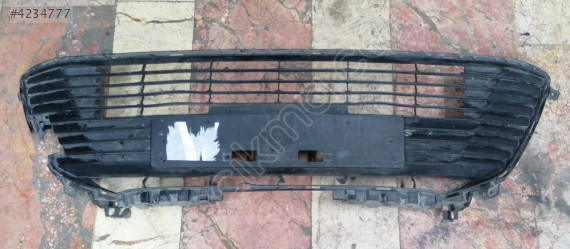 Toyota Corolla ön tampon ızgarası || Orjinal Oto Çıkma