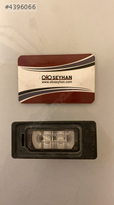 4G0943021 Audi A4 2014 plaka lambası