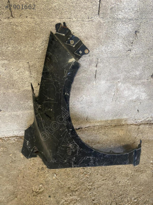 Mazda 2 sag çamurluk