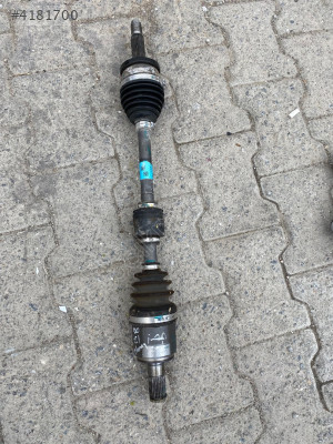 Hyundai İ20 sol aks