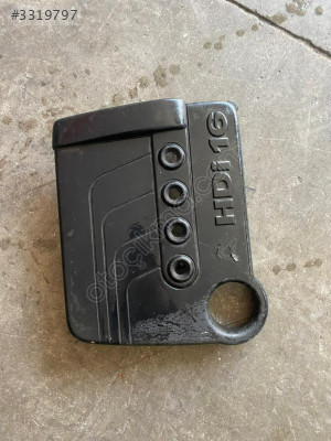 CITROEN  PEUGEOT MOTOR ÜST PLASTİĞİ