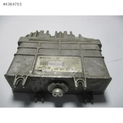 Volkswagen Golf 3 1.8 Motor Beyni 0261203707 1H0907311P