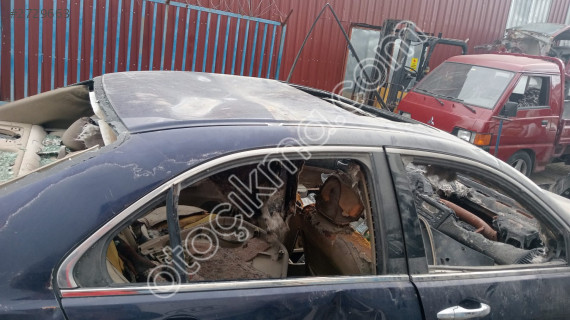 Honda Accord tavan çıkma