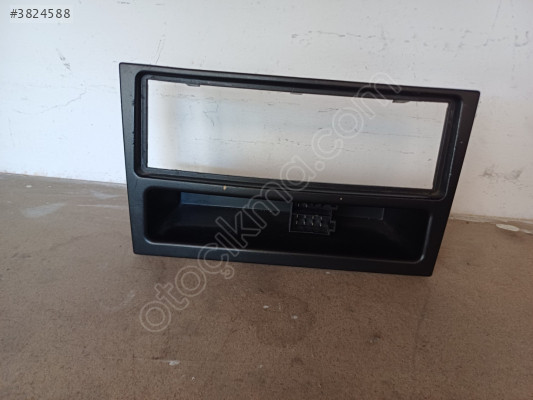 Opel Corsa C teyp çerçevesi