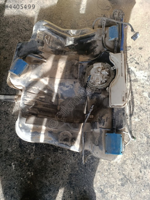 Opel Vectra C yakıt deposu