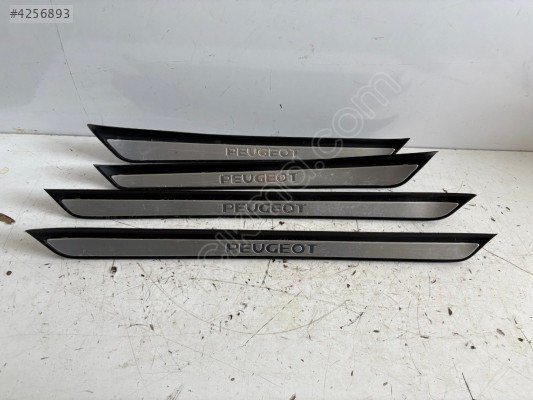 PEUGEOT 607 MARŞPİYEL İÇ KAPLAMALARI