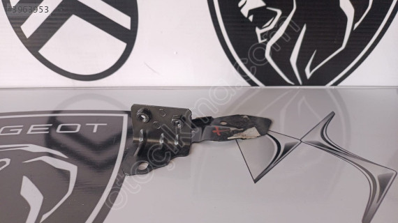 Peugeot 2008 sol ön çamurluk bağlantı ayağı 9834865380