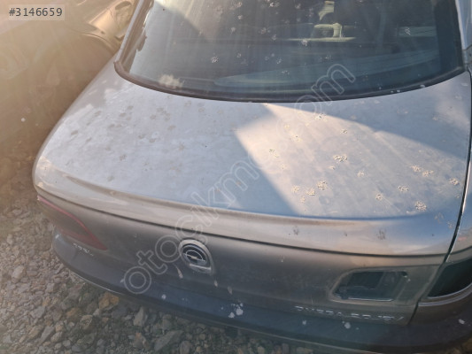 Opel omega b bagaj kapagi