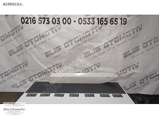 3V0853596 SKODA SUPERB KAPI ÇİTASI