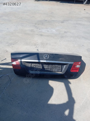 MERCEDES W212 E180 BAGAJ KAPAĞI ORJİNAL OTO FEDAİ