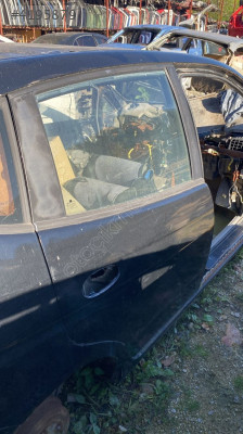 CHEVROLET REZZO SAĞ ARKA KAPI DOLU.OTO ERKAN ÜNYE