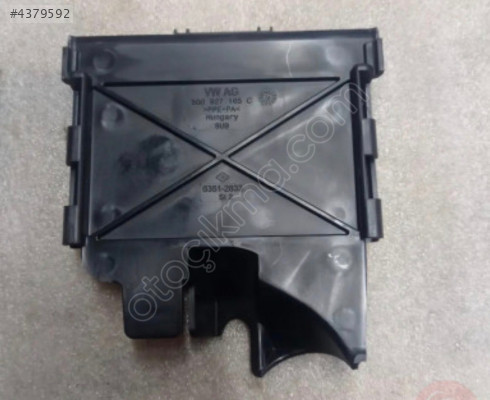 SİGORTA KUTUSU KAPAGI TÜM MODELLER 5Q0927165F