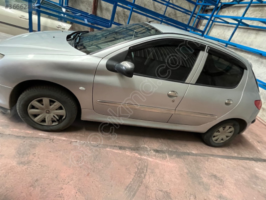 Peugeot 206 dolu kapılar çıkma orijinal