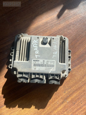 RENAULT TRAFİC MOTOR BEYNİ OTO FEDAİ 0281011759