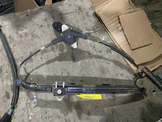 FİAT ALBEA SOL ARKA KAPI CAM KRİKOSU MANUEL ORJİNAL ÇIKMA