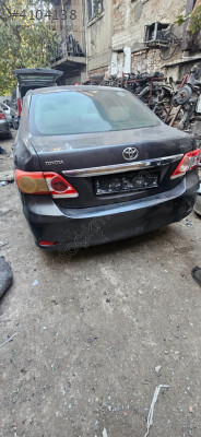 Toyota Corolla arka bagaj kapağı