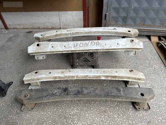 Honda Civic Arka Tampon Demiri FC5 2016-2021 Çıkma orjinal