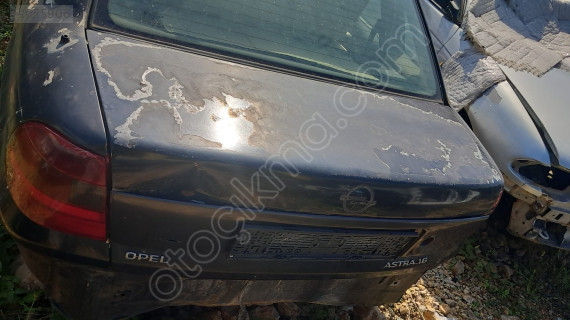 OPEL ASTRA F SEDAN BAGAJ KAPAĞI.OTO ERKAN ÜNYE