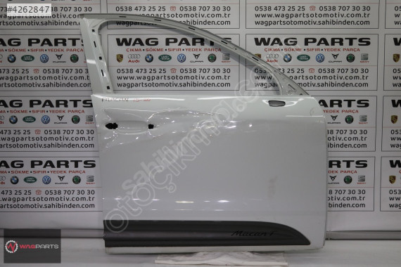 2015 - 2019 PORSCHE MACAN SAĞ ÖN SİYAH KAPI 95B831022