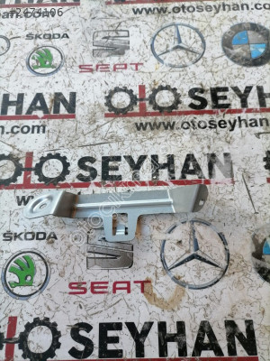 5F0867652A seat leon arka bagaj kaplaması kapagı demiri