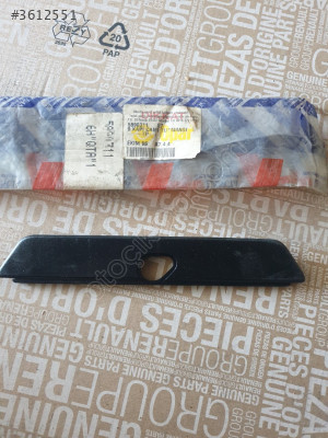 Fiat tipo bagaj kapak camı tutamagi sıfır orjinal 5890311